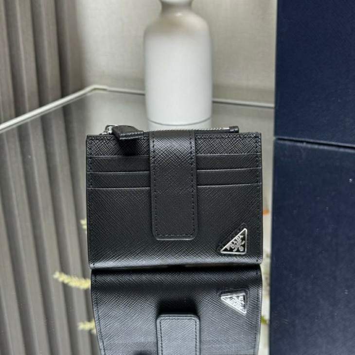 Picture of Prada Wallets _SKUfw182220410fw